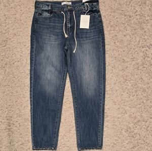 KanCan Dahlia Ultra High Rise Slouch Fit